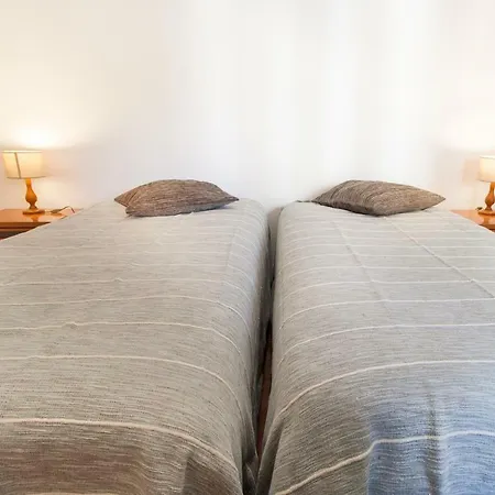 Baia 4 Apartment *